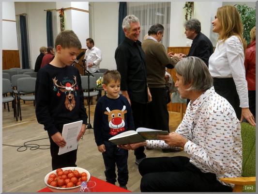 Győrfi András festőművész és grafikus kiállításának megnyitója