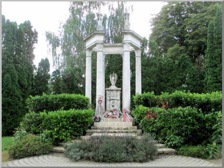 Kölcsey Ferenc síremléke Szatmárcsekén
