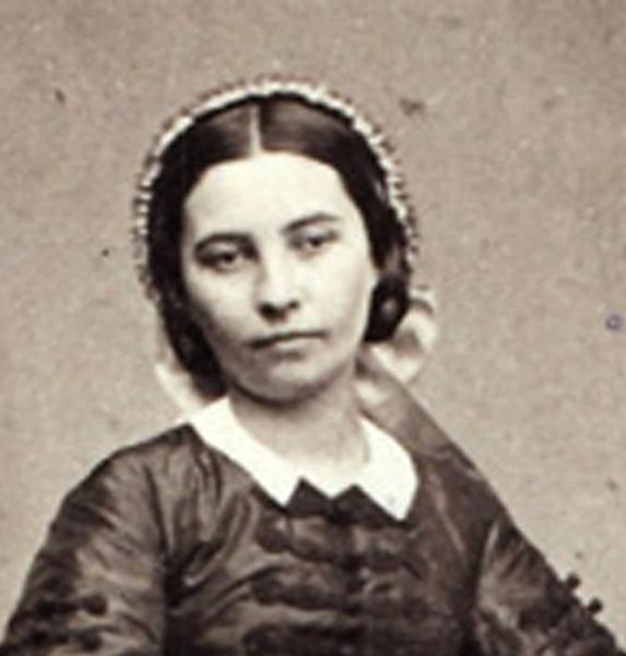 Fedina Lídia: Tőről vágott magyar ember