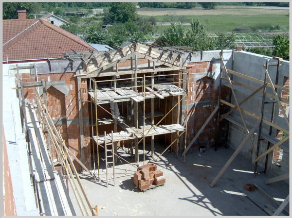 Magyarok Nagyasszonya Római Katolikus Templom építése (2006.)